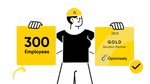 Person holding signs stating "300 Employees" and "2019 Gold Solution Partner Optimizely" badge